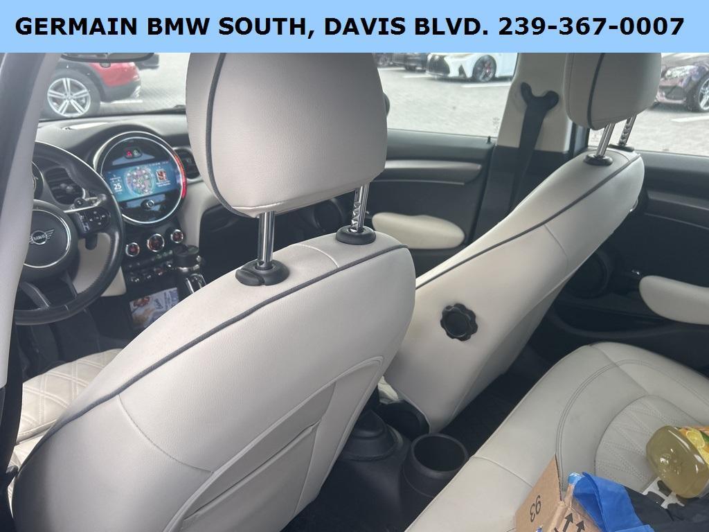 used 2022 MINI Hardtop car, priced at $23,391