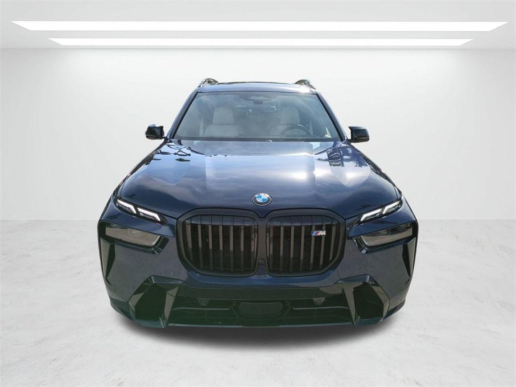 new 2026 BMW X7 car, priced at $125,200