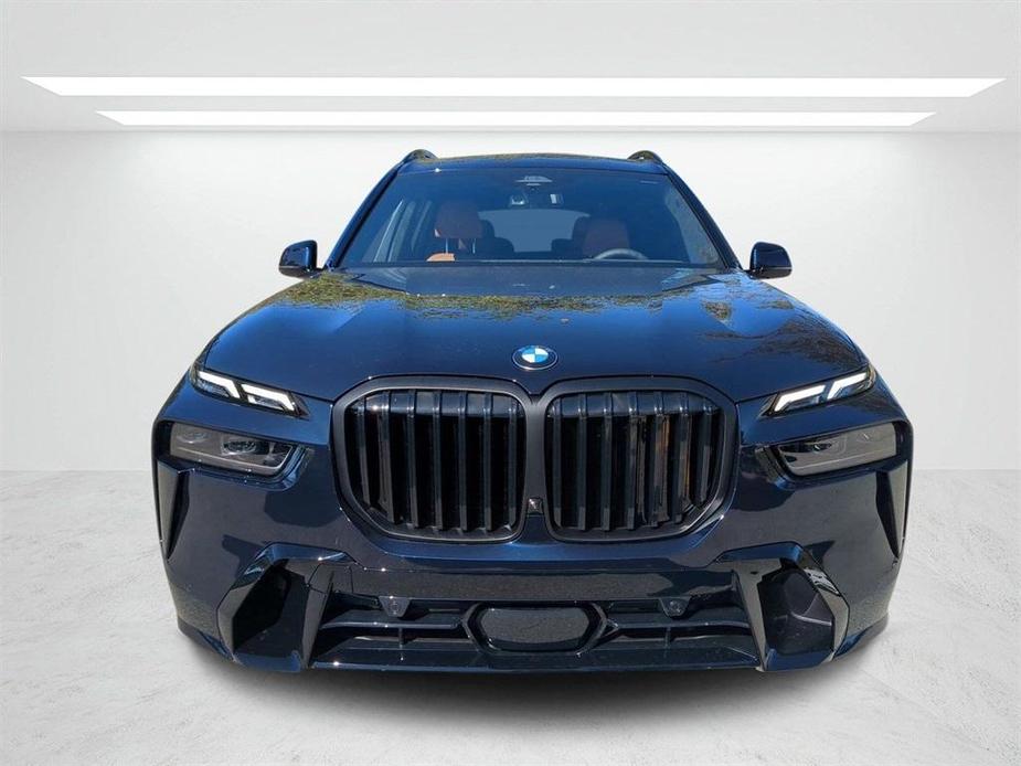 new 2025 BMW X7 car, priced at $95,935