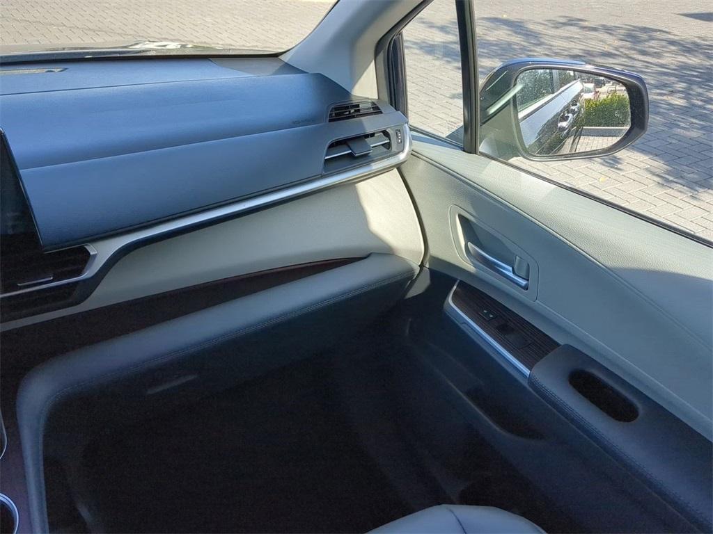 used 2023 Toyota Sienna car, priced at $39,488