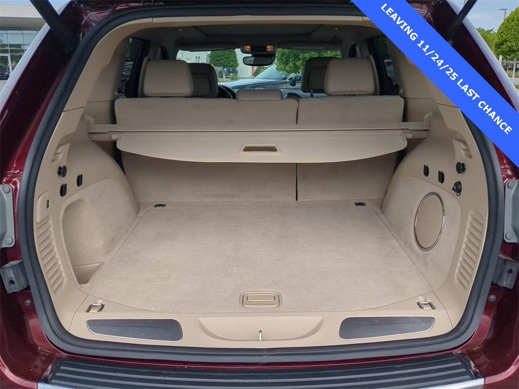 used 2019 Jeep Grand Cherokee car, priced at $22,771