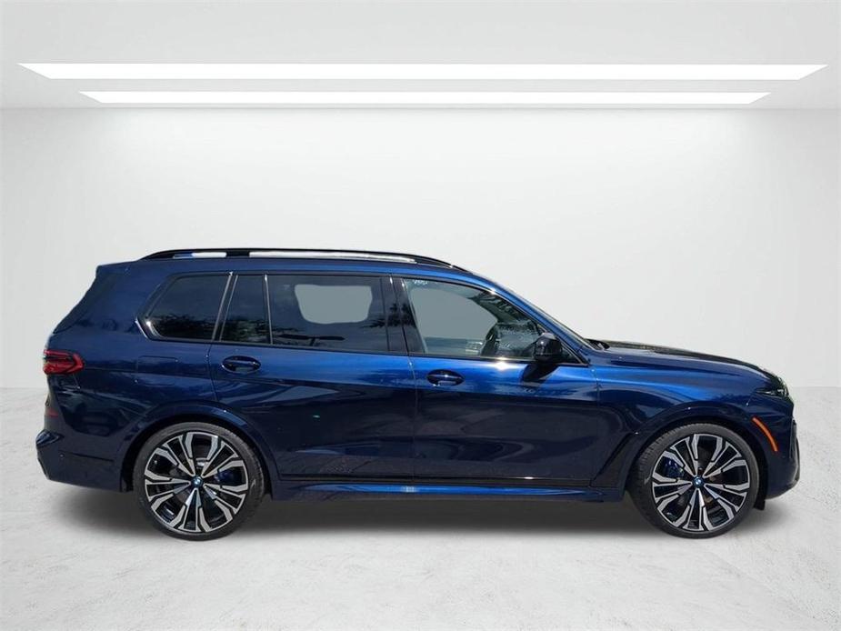 new 2025 BMW X7 car, priced at $124,420