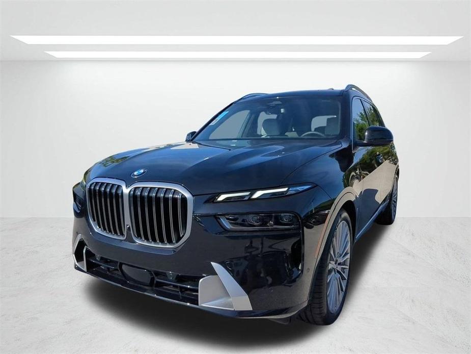 new 2025 BMW X7 car, priced at $90,855