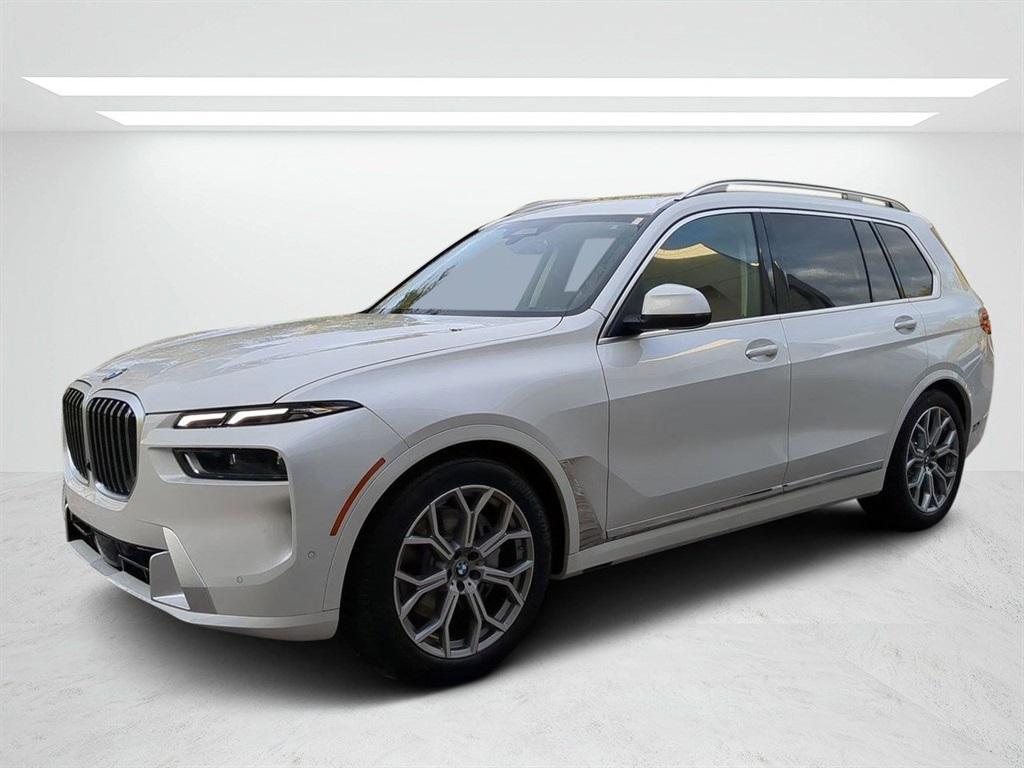 new 2025 BMW X7 car, priced at $92,490