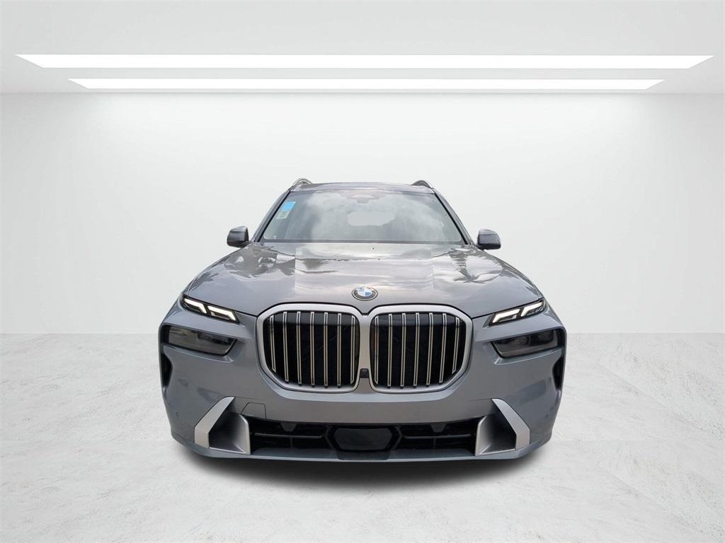 new 2025 BMW X7 car, priced at $92,305