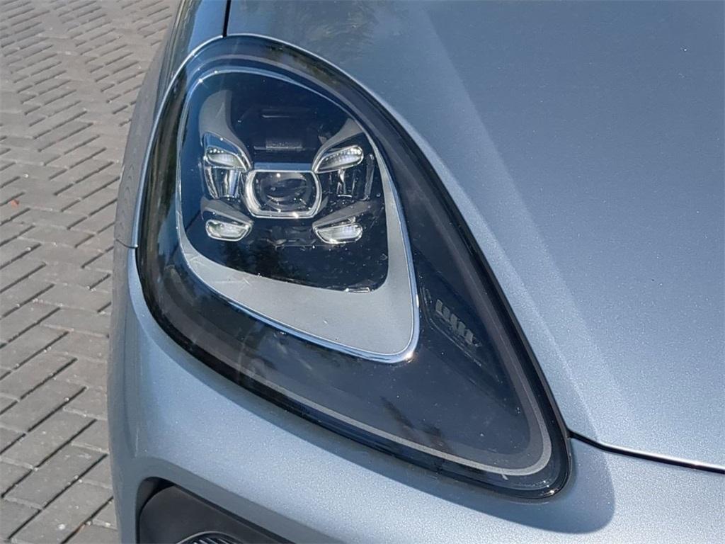 used 2022 Porsche Cayenne car, priced at $62,441