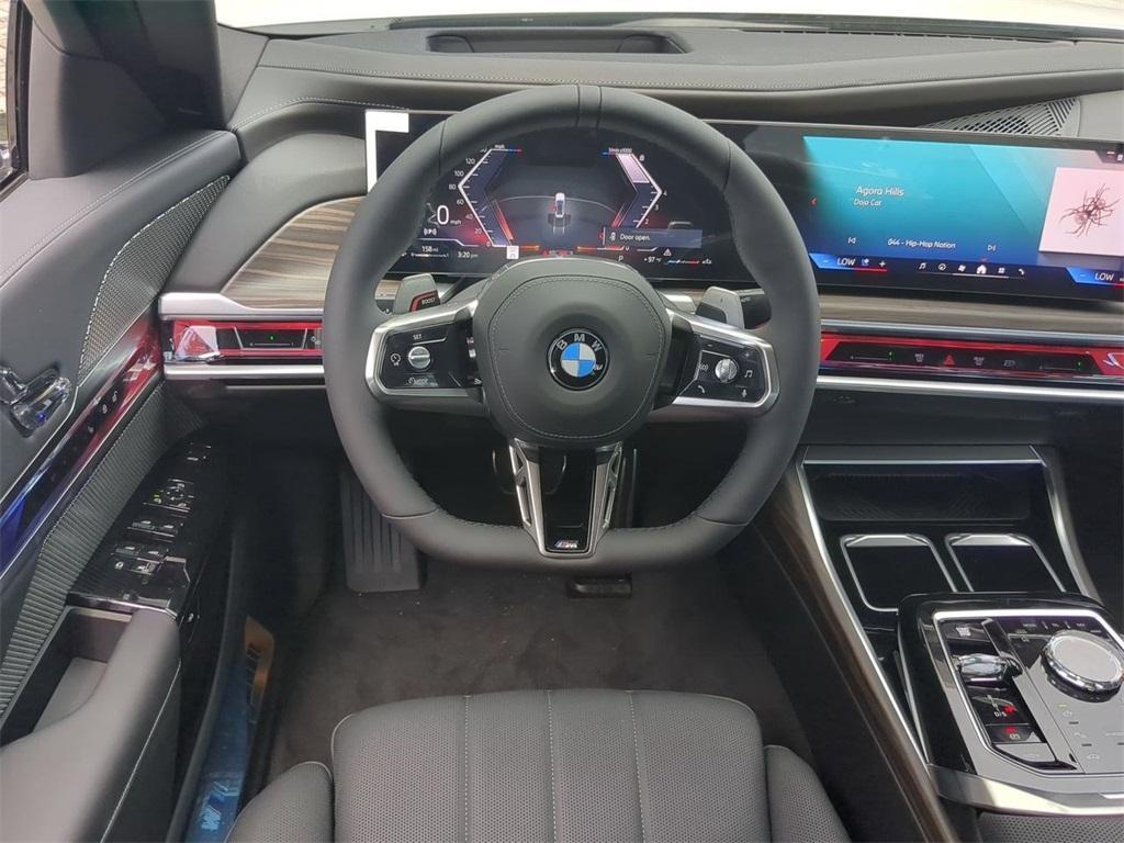 new 2025 BMW 760 car, priced at $129,735