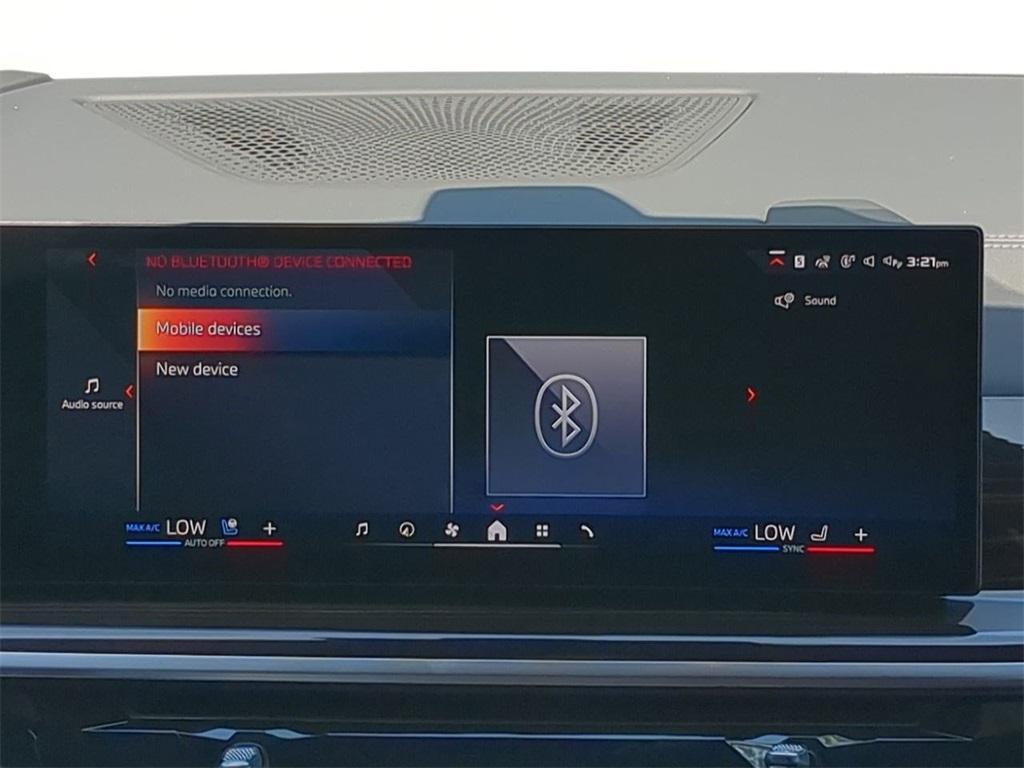 new 2026 BMW X7 car, priced at $121,170