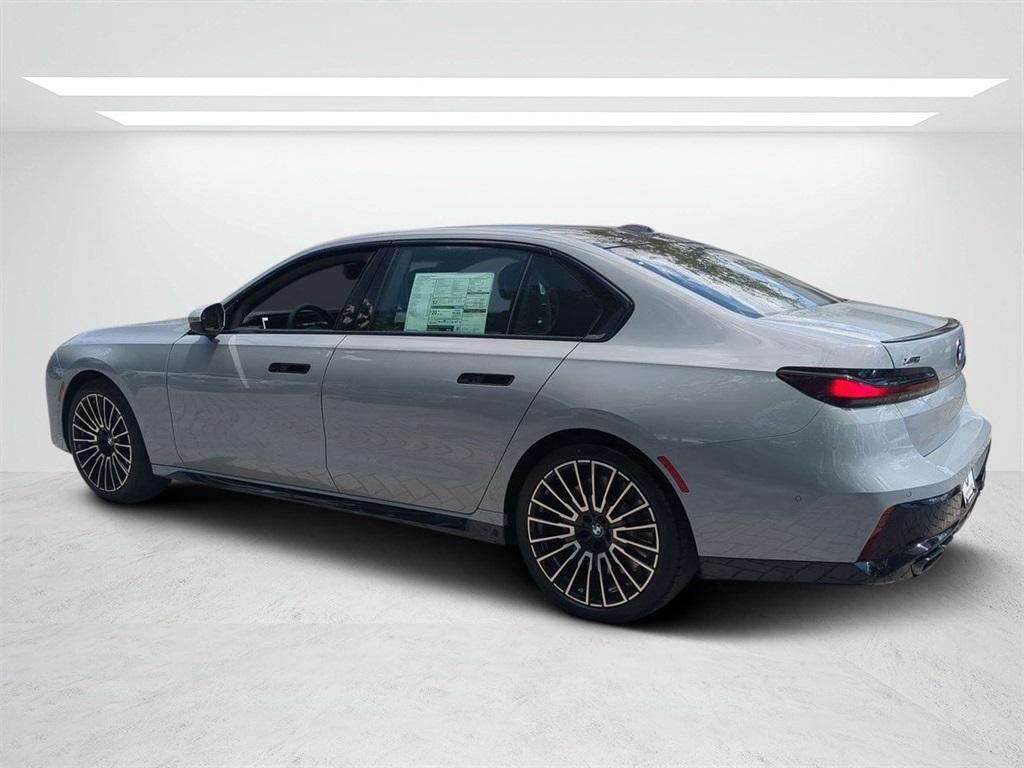 new 2025 BMW 760 car, priced at $132,880