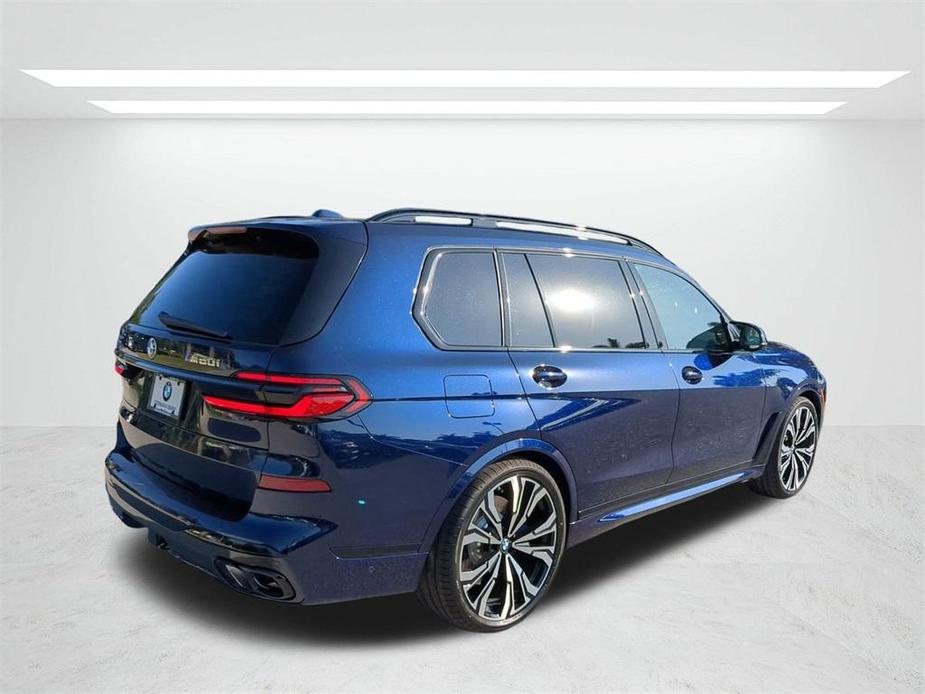 new 2025 BMW X7 car, priced at $124,120