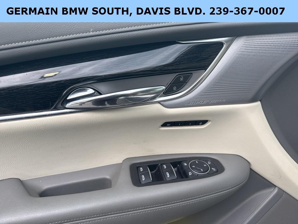 used 2020 Cadillac XT6 car, priced at $28,452