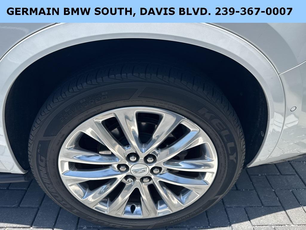 used 2020 Cadillac XT6 car, priced at $28,452