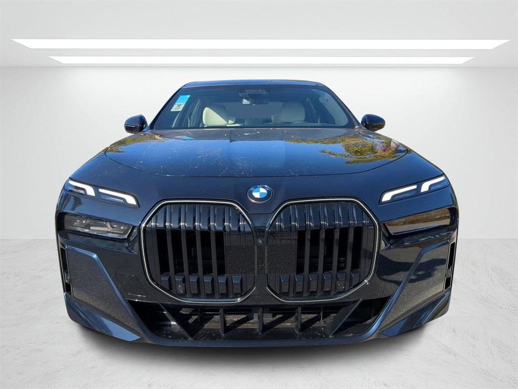 new 2025 BMW 760 car, priced at $128,855