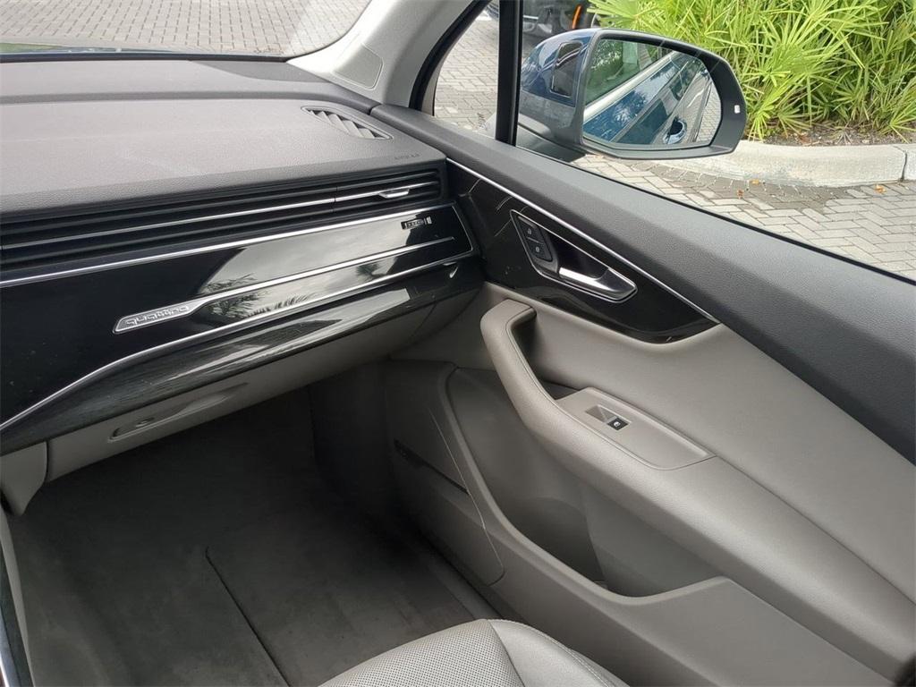 used 2020 Audi Q7 car, priced at $29,998