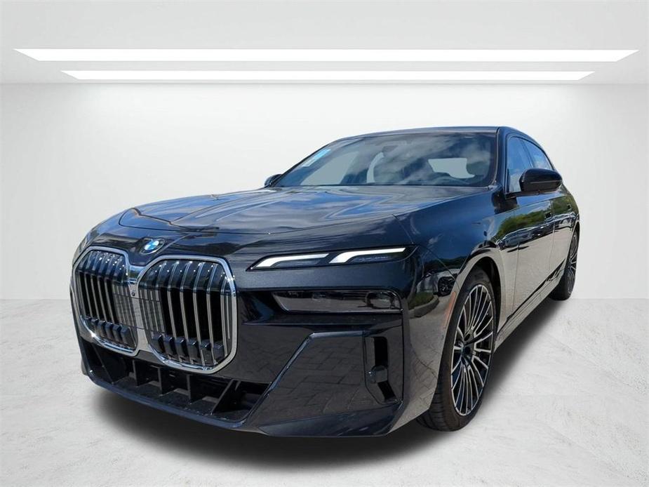 new 2024 BMW 760 car, priced at $128,075