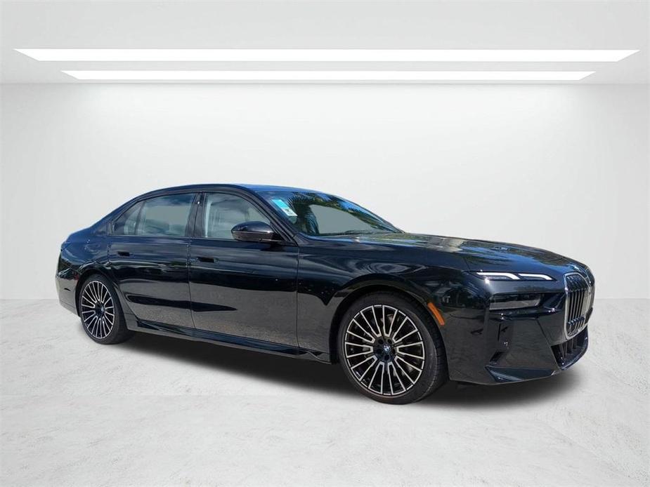 new 2024 BMW 760 car, priced at $128,075