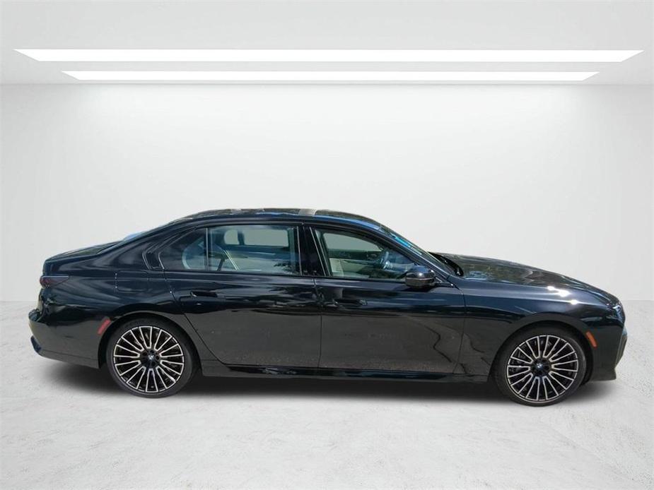 new 2024 BMW 760 car, priced at $128,075