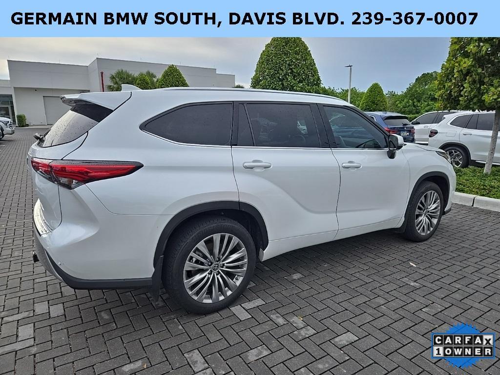 used 2022 Toyota Highlander car, priced at $42,888