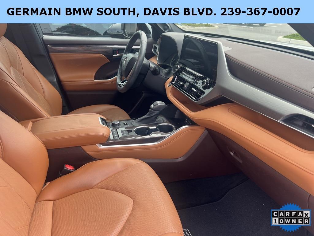 used 2022 Toyota Highlander car, priced at $42,888