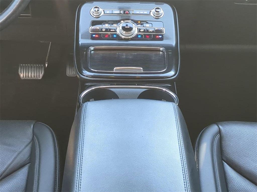 used 2021 Lincoln Nautilus car, priced at $29,685