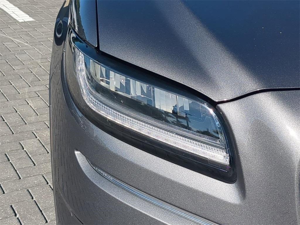 used 2021 Lincoln Nautilus car, priced at $29,685