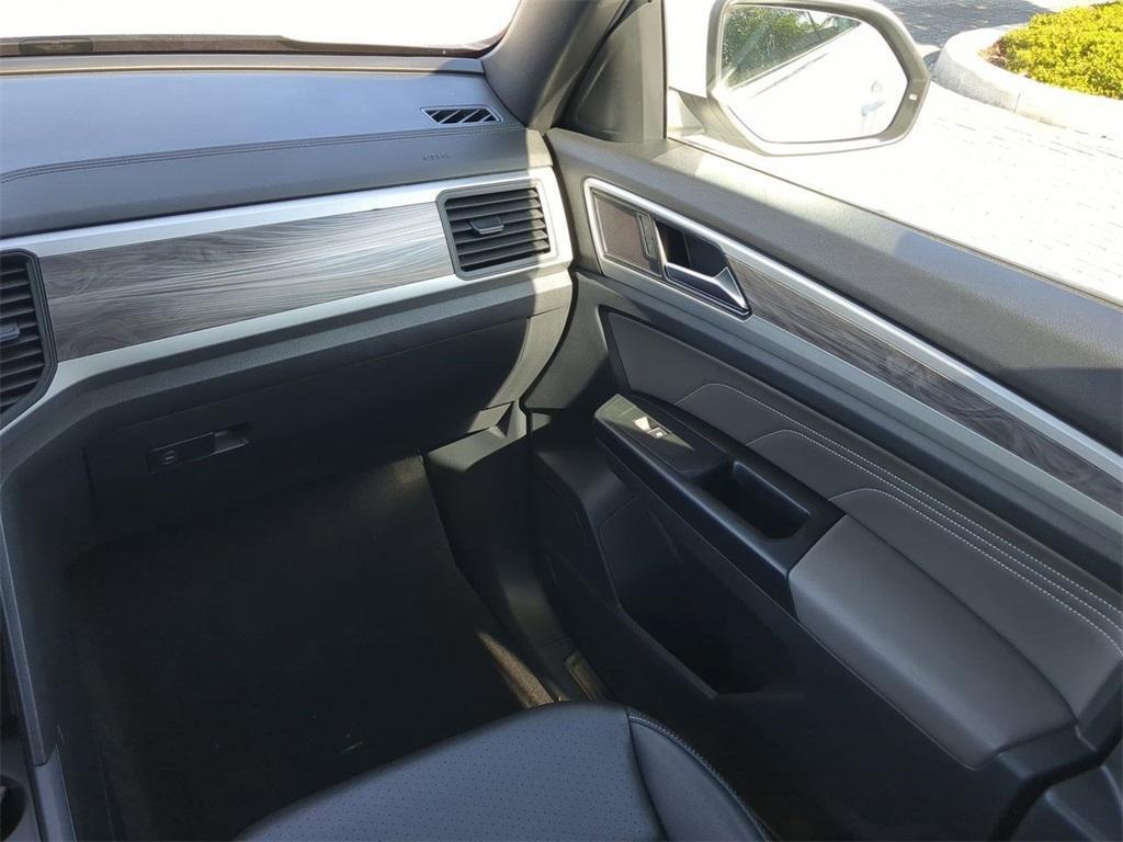 used 2021 Volkswagen Atlas Cross Sport car, priced at $22,376
