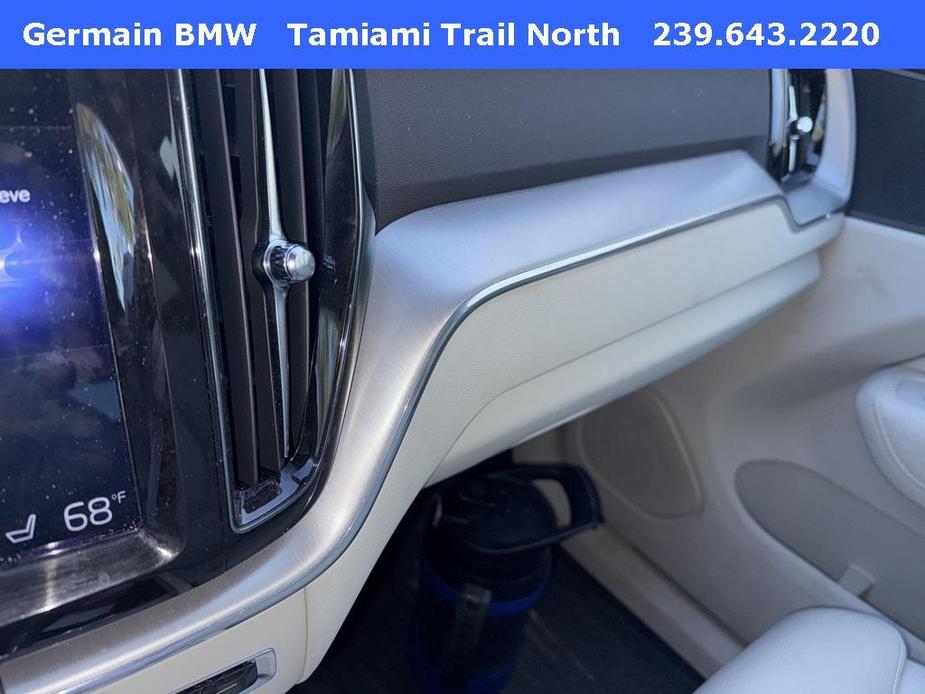 used 2019 Volvo XC60 car, priced at $25,671