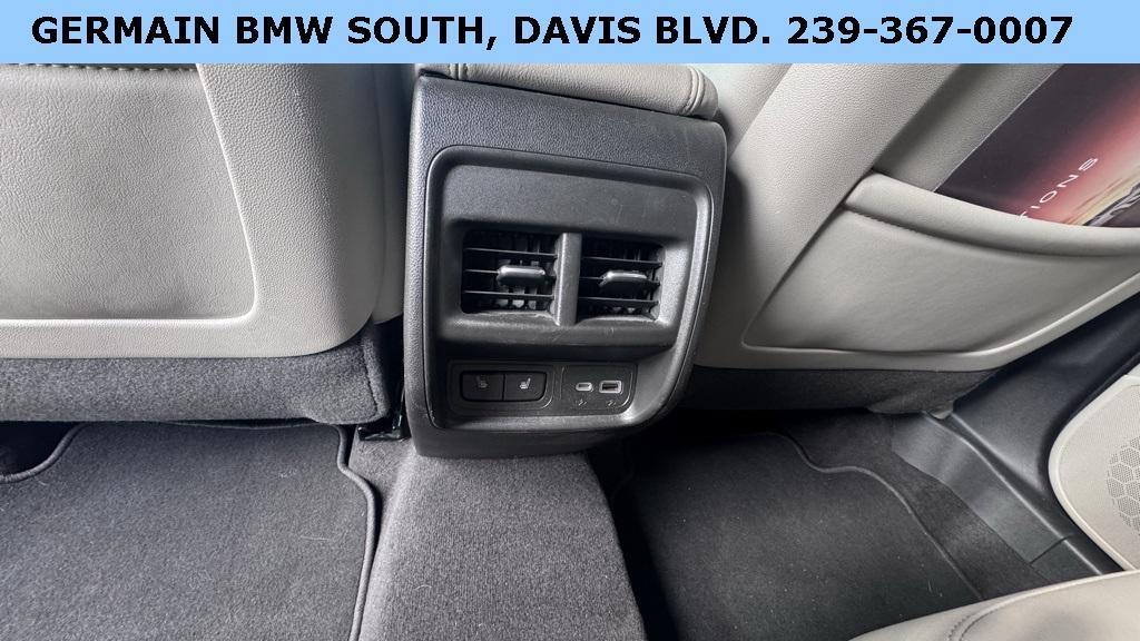 used 2023 Cadillac XT4 car, priced at $28,800