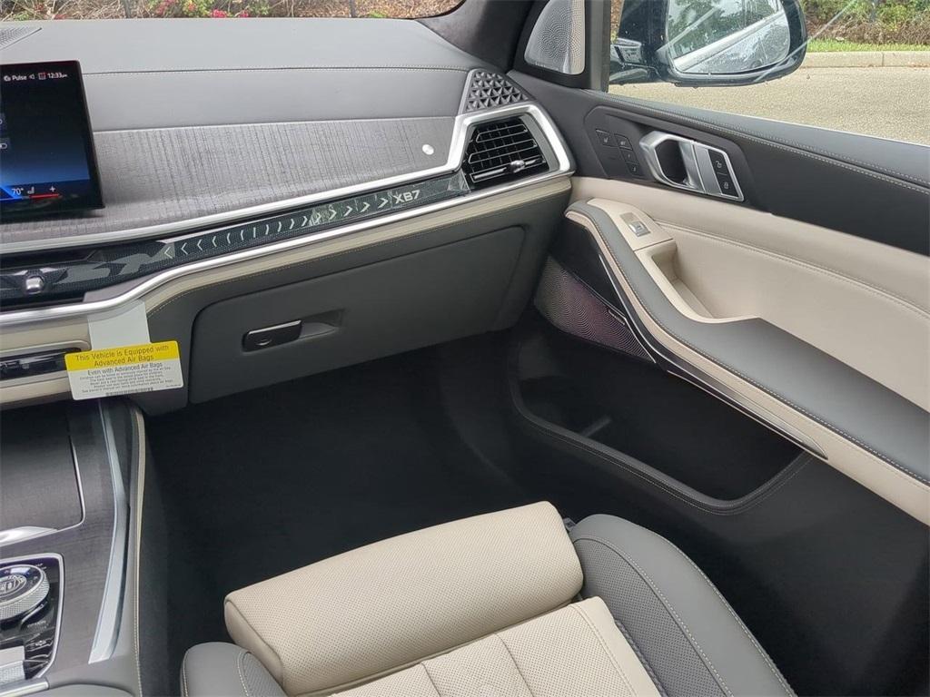 new 2025 BMW ALPINA XB7 car, priced at $158,845