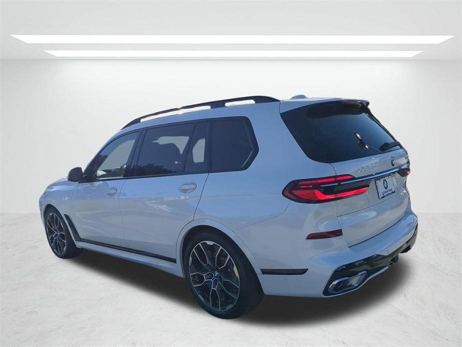 new 2025 BMW X7 car, priced at $94,670