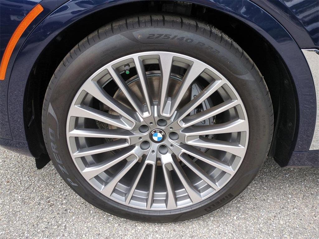 new 2026 BMW X7 car, priced at $97,705