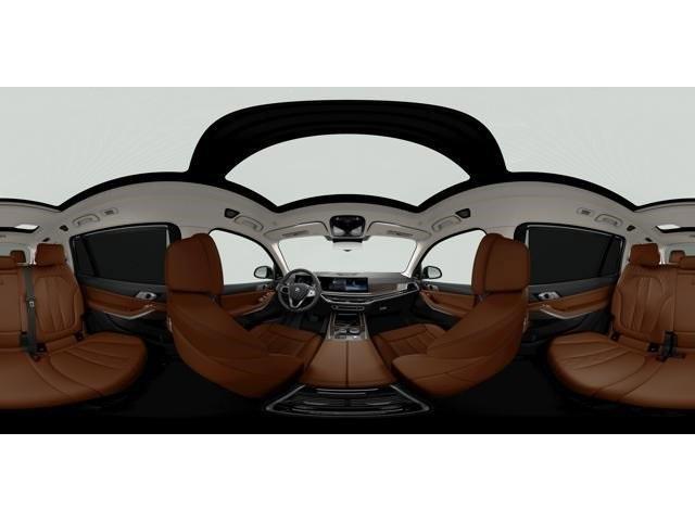 new 2026 BMW X7 car, priced at $101,590