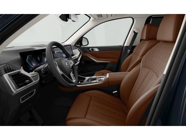 new 2026 BMW X7 car, priced at $101,590