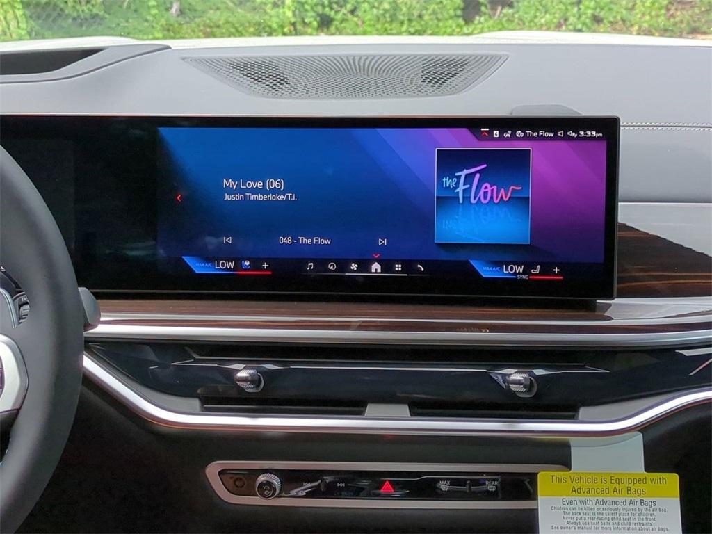 new 2026 BMW X7 car, priced at $121,105