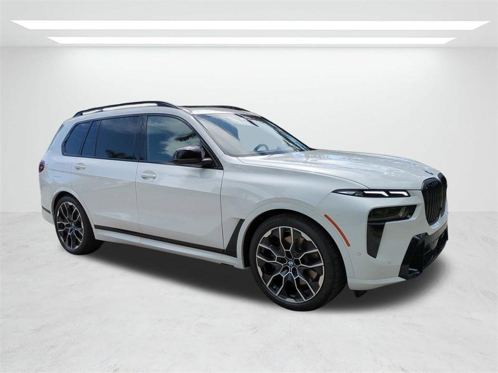 new 2026 BMW X7 car, priced at $121,105