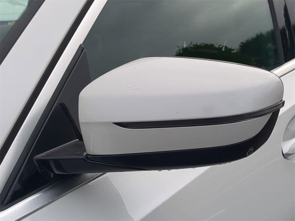 used 2020 BMW 330 car, priced at $25,495