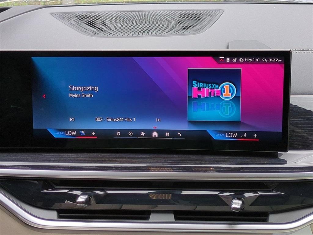 new 2026 BMW X7 car, priced at $124,395