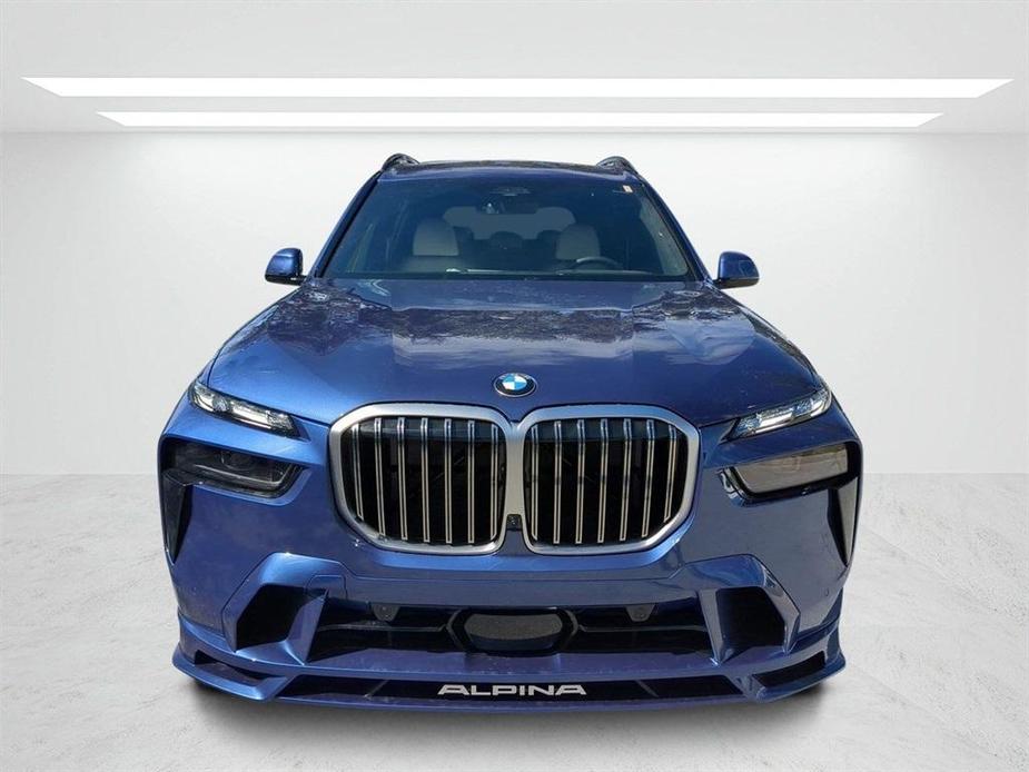 new 2025 BMW X7 car, priced at $157,345