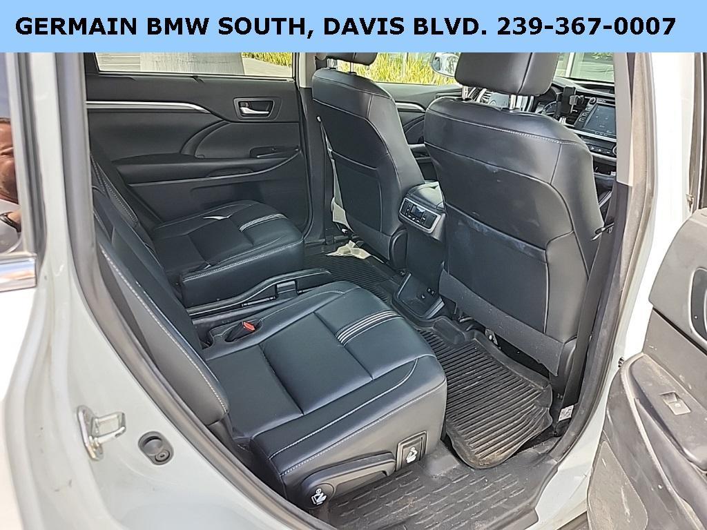 used 2018 Toyota Highlander car, priced at $23,991