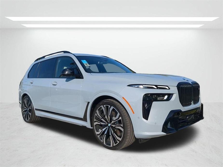 new 2025 BMW X7 car, priced at $121,270