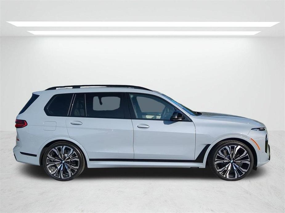 new 2025 BMW X7 car, priced at $121,270