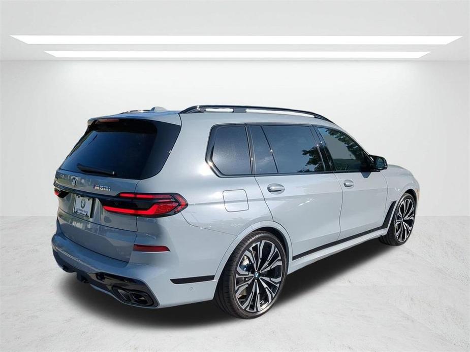 new 2025 BMW X7 car, priced at $121,270