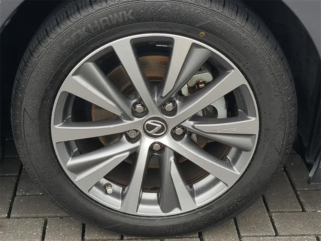 used 2019 Lexus ES 350 car, priced at $25,699