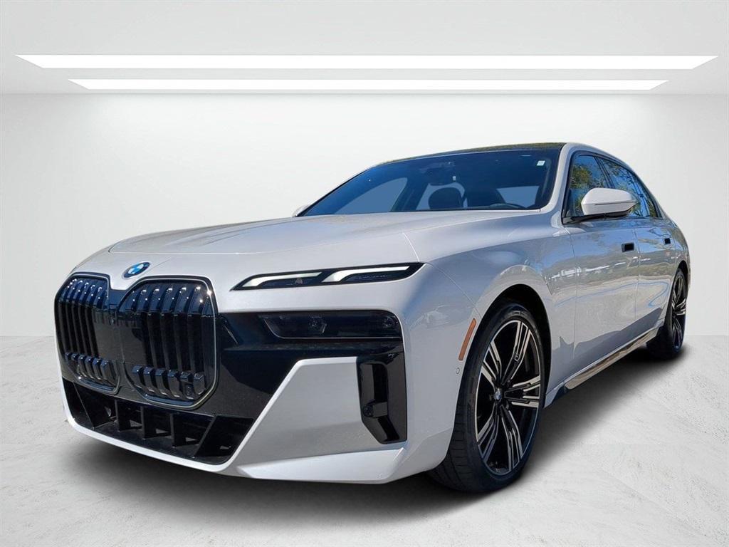 new 2025 BMW 760 car, priced at $129,905