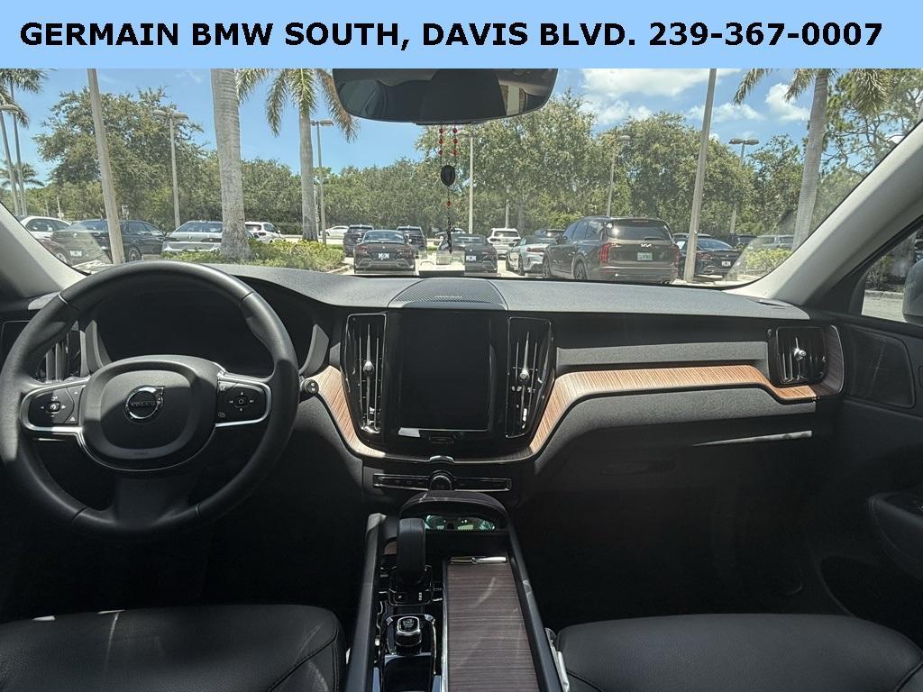 used 2022 Volvo XC60 car, priced at $33,995