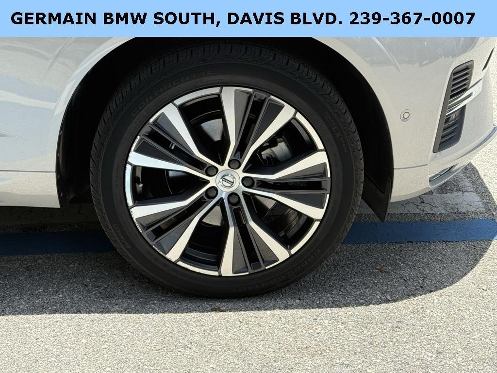 used 2022 Volvo XC60 car, priced at $33,995