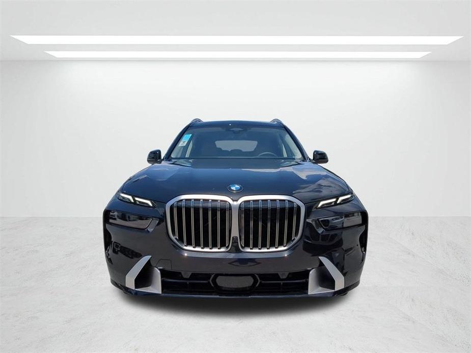 new 2025 BMW X7 car, priced at $90,610