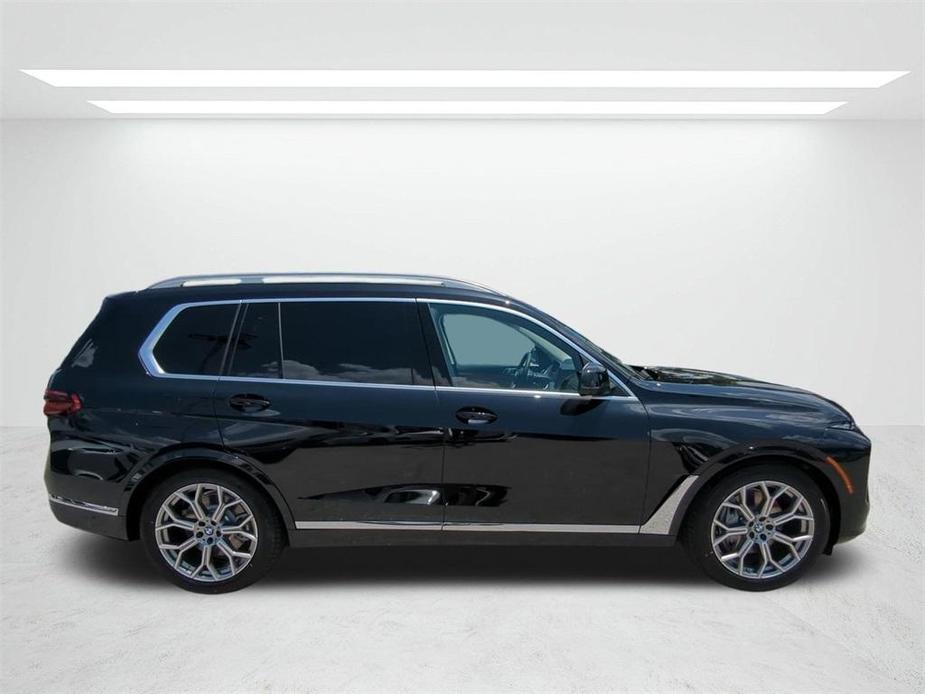 new 2025 BMW X7 car, priced at $90,610