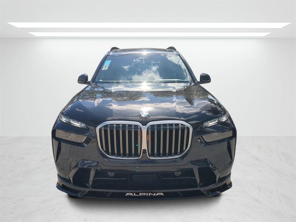 new 2025 BMW X7 car, priced at $157,645