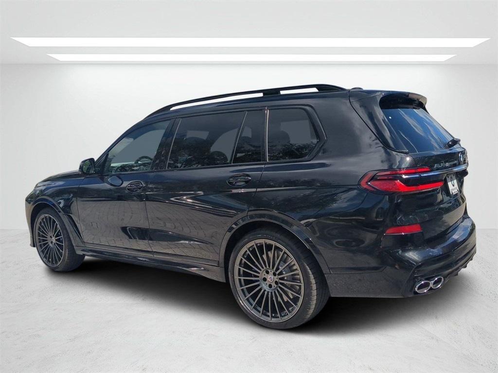 new 2025 BMW X7 car, priced at $157,645